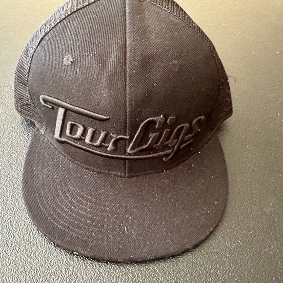 Grassroots adjustable “tour gigs” hat - Picture 1 of 9